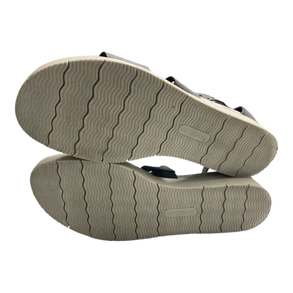 Yuu Phoria Womens Indy Open Toe Cross Strap Zipper Back Casual Sandals Size 12M - Picture 7 of 8